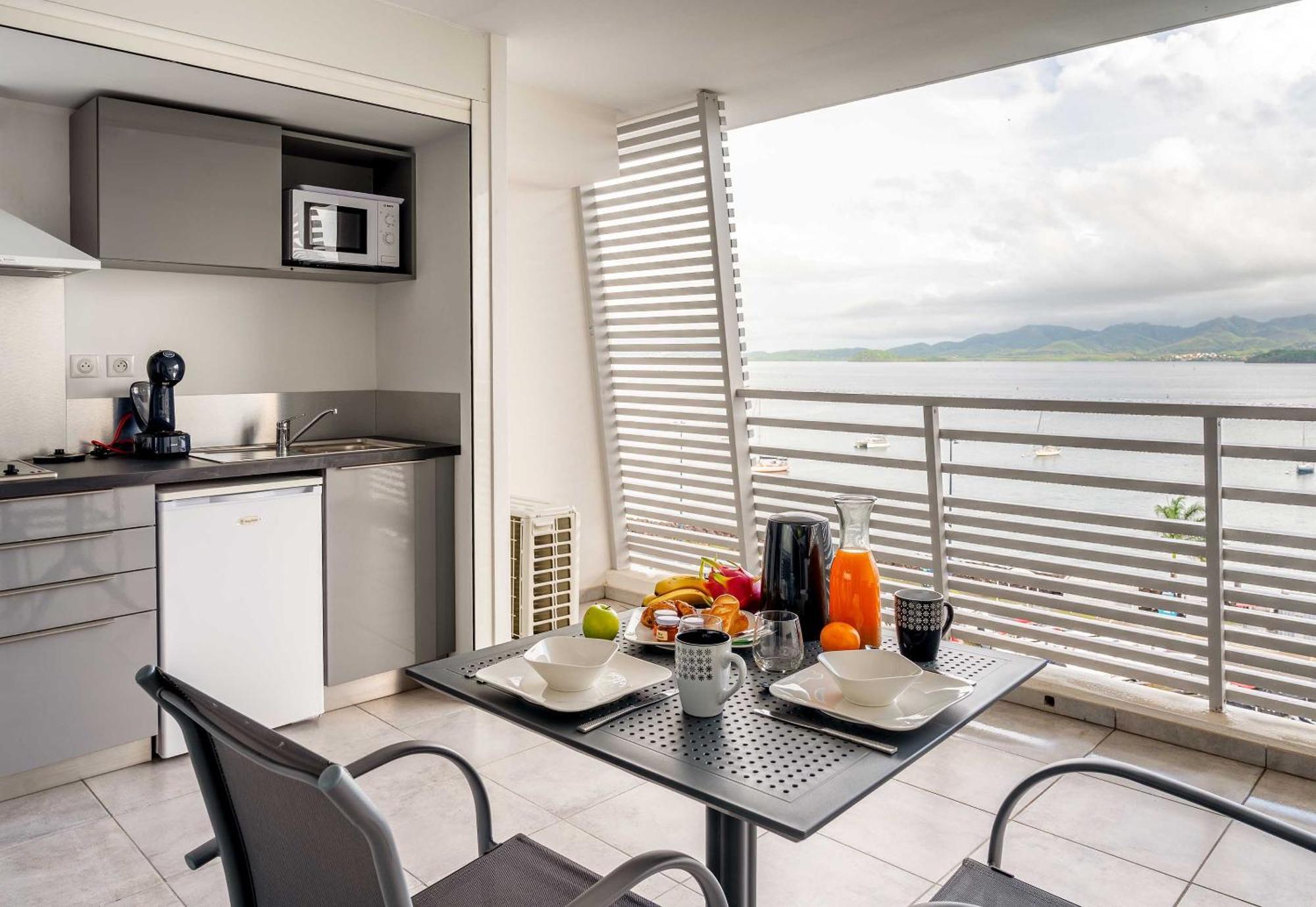 B&B Home Fort-De-France Marina 외부 사진
