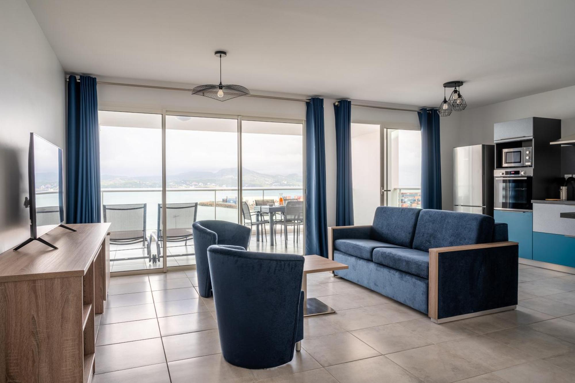 B&B Home Fort-De-France Marina 외부 사진