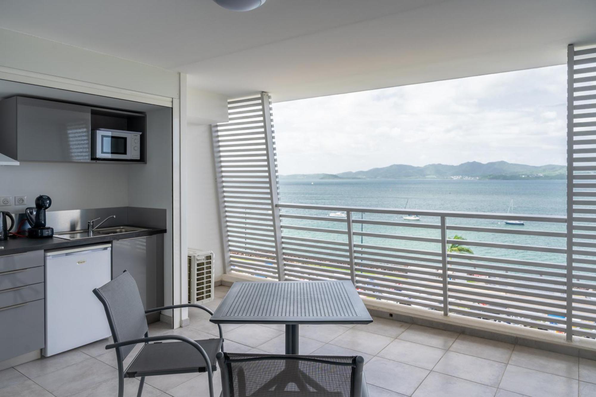 B&B Home Fort-De-France Marina 외부 사진