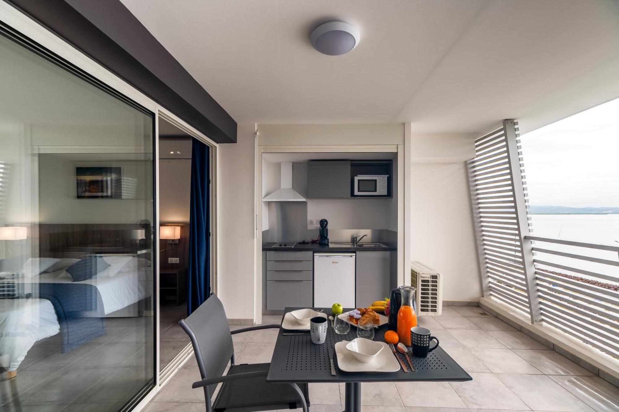 B&B Home Fort-De-France Marina 외부 사진